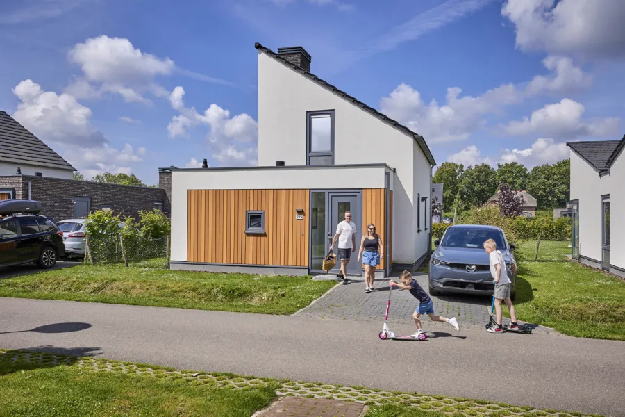 4-Personen Bungalow + Kids Special.