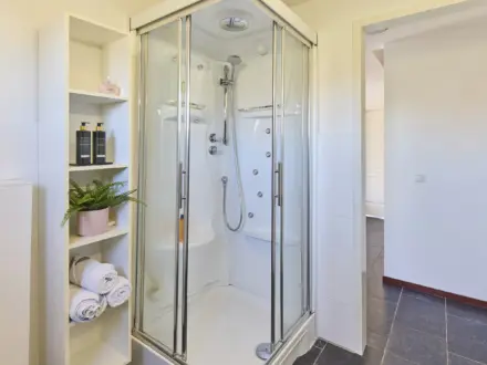 Boerderij type 13 LK Badkamer 8
