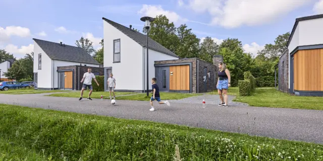 Bungalow type 6 B Wellness Vooraanzicht 4