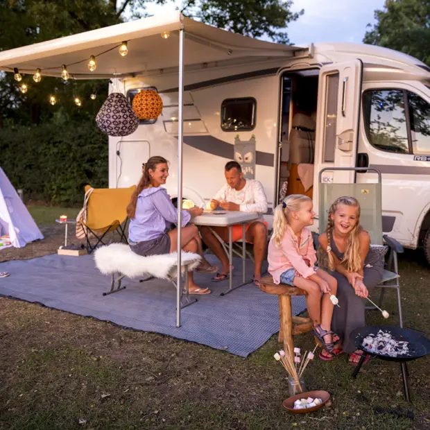 Camperplaatsen 10
