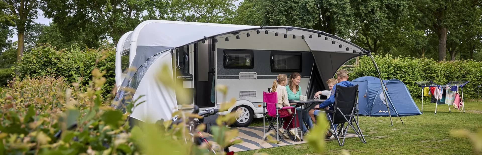 Kampeerplaats Comfort met speelelement 90