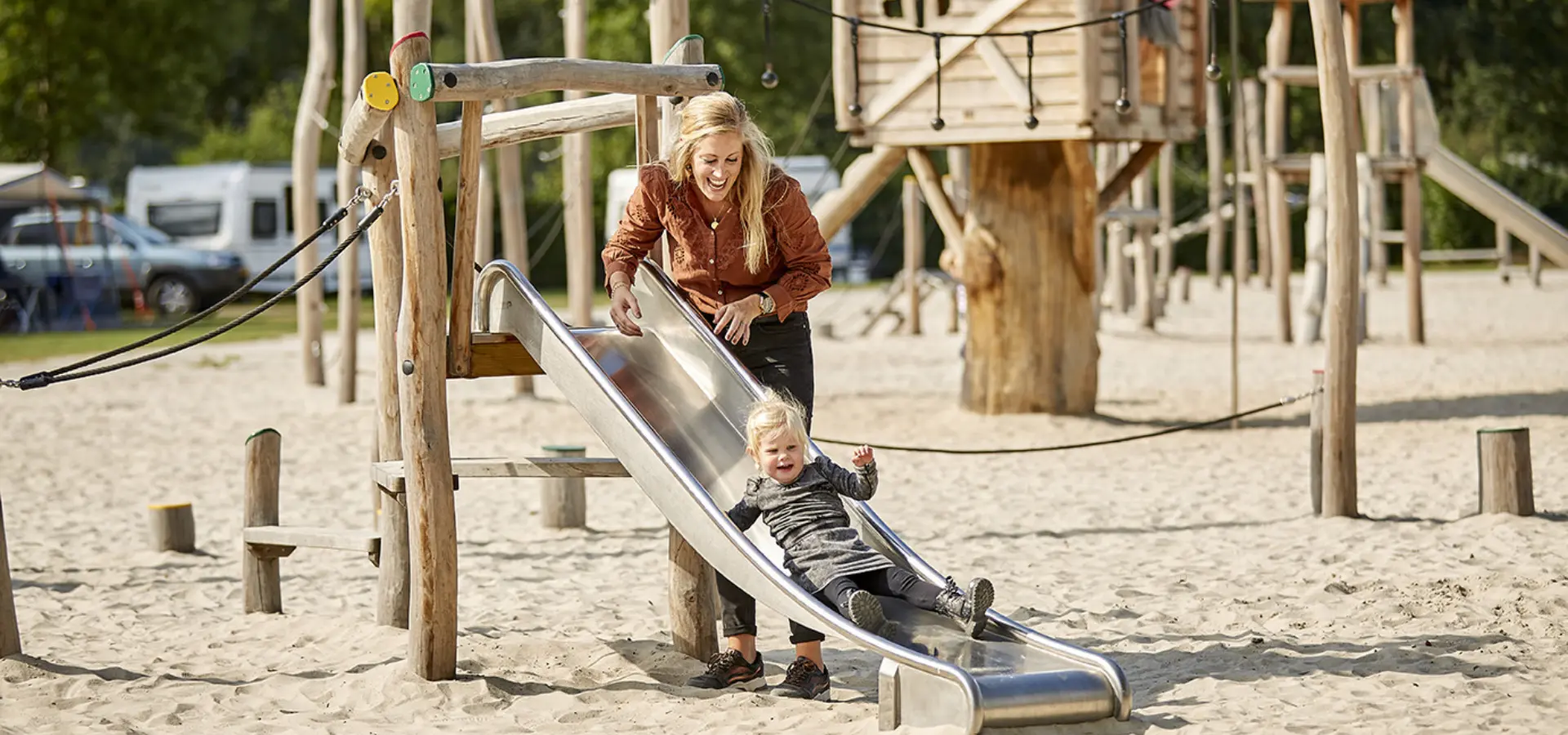 Kampeerplaats Comfort met speelelement 62