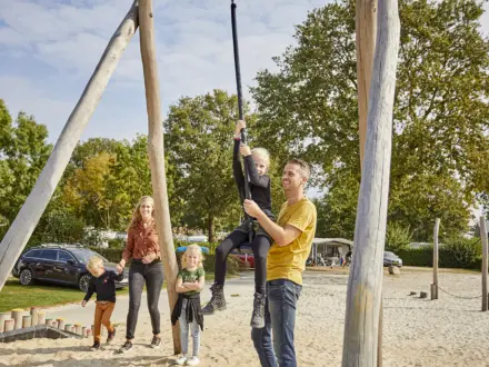 Kampeerplaats Comfort met speelelement 50