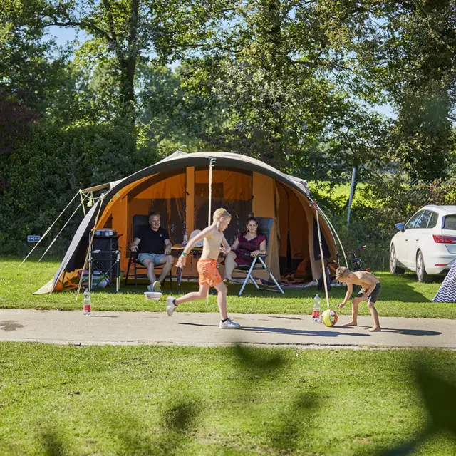 Kampeerplaats Comfort met speelelement 45
