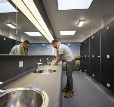 Toiletgebouw 9