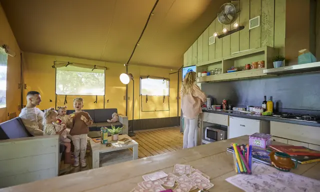 Glamping Tent Comfort 6