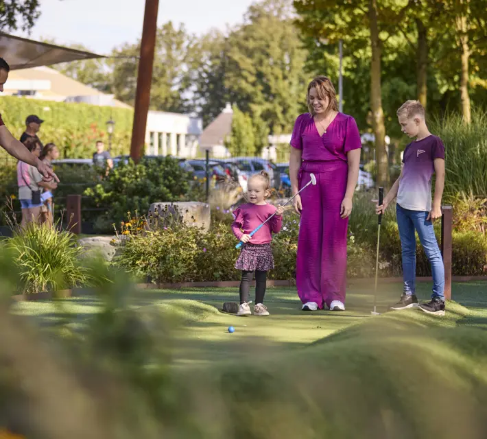 Adventure Golf Leistert 52