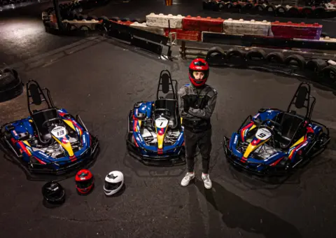 2022 12 01 AIE Nieuwe Karts ROCKATEER 002