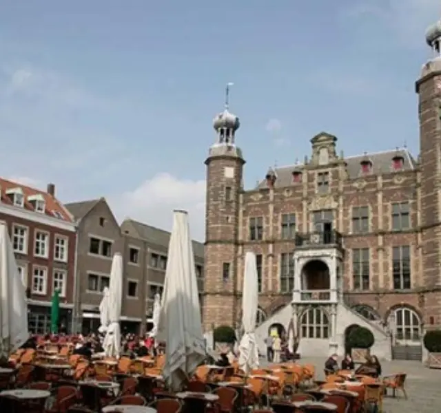 Maasboulevard 4