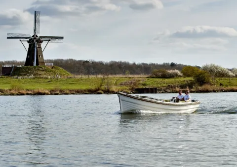 Sloepverhuur Limburg 3