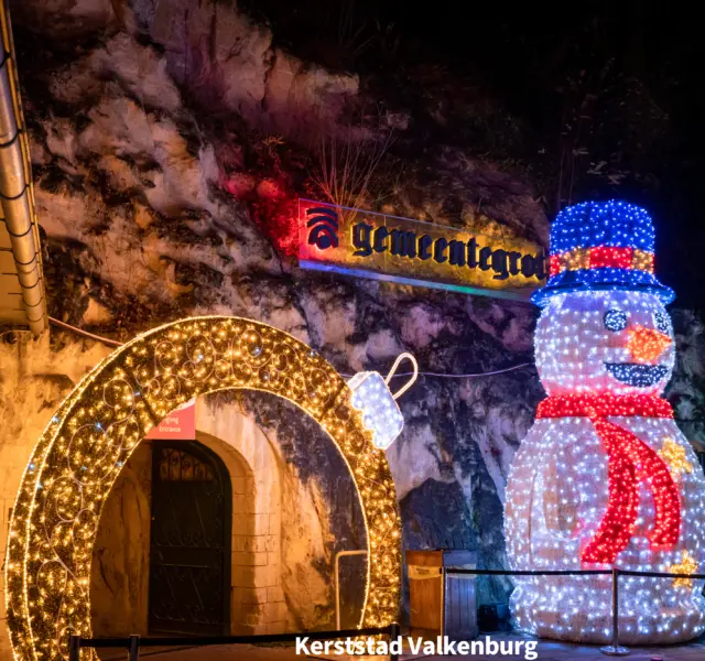 Kerstmarkt Valkenburg 33 met credits
