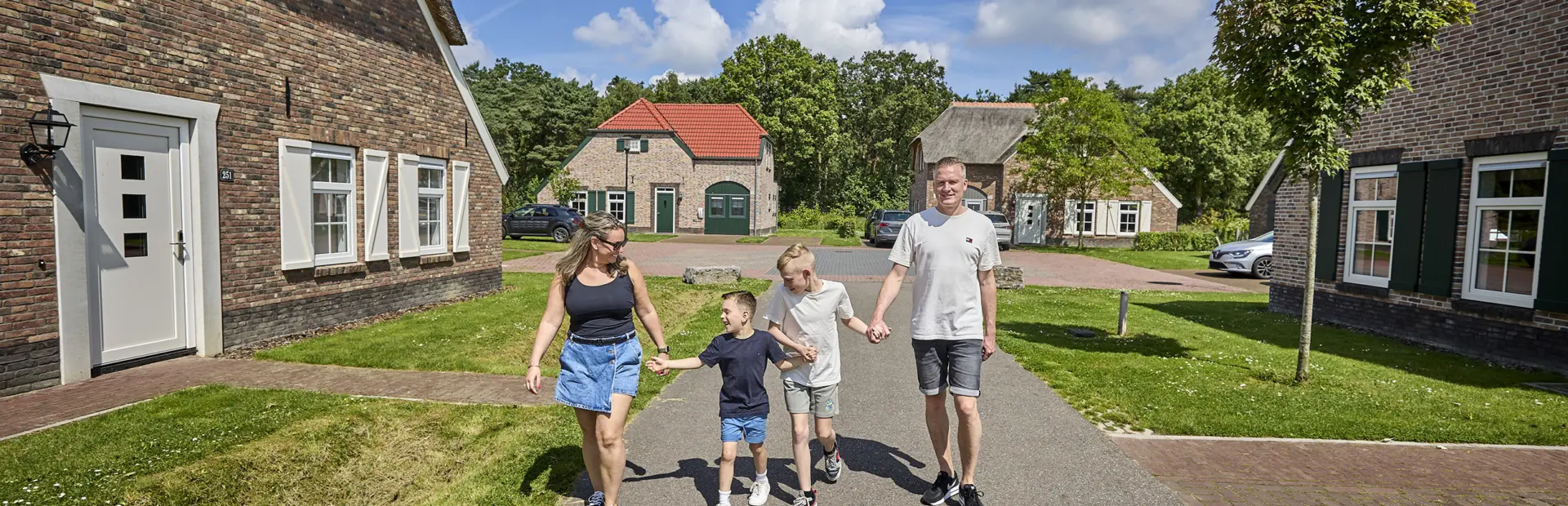 Buitenhof de Leistert Zomer 19